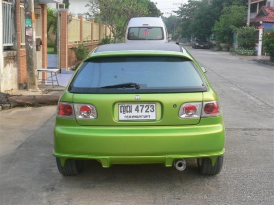 ขาย Honda civic 3 doo เครื่อง vtech สวยมากๆ จัดไป 169000 บ. T.088-875-9838 K.ae