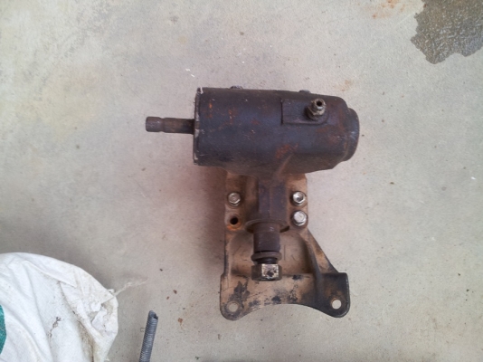 กระปุกพวงมาลัย TOYOTA ln 106 พร้อมขายึด ราคาไม่แพง