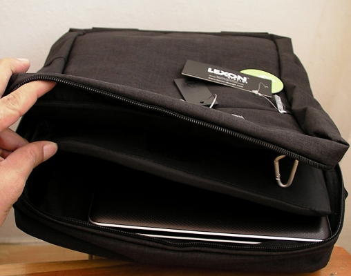 กระเป๋าเป้ SWISS GEAR เหมาะขี่มอไซน์ ใส่เอกสาร หรือ  notebook