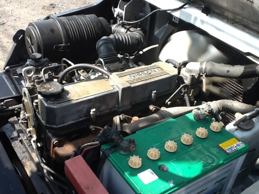 นิสสัน 250,000 ตัวรองใหม่ล่าสุดคะ เกียร์ธรรมดา เครื่องดี เกียร์ดี