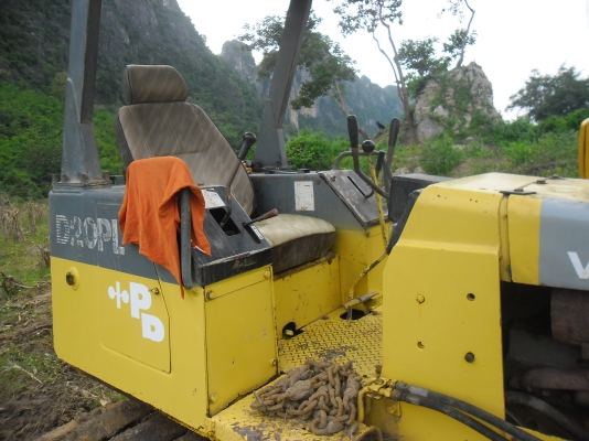 ขายรถแทรกเตอร์ KOMATSU D20PL ตีนตะขาบ