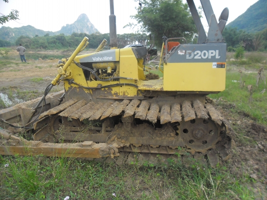 ขายรถแทรกเตอร์ KOMATSU D20PL ตีนตะขาบ