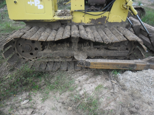 ขายรถแทรกเตอร์ KOMATSU D20PL ตีนตะขาบ
