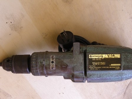 ขายสว่านเจาะ Hitachi 13 mm.