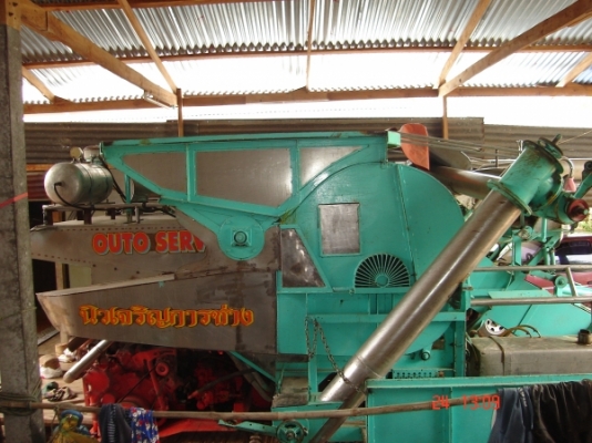 ขายรถเกี่ยวข้าวนิวเจริญตัวเดิน 12 ht