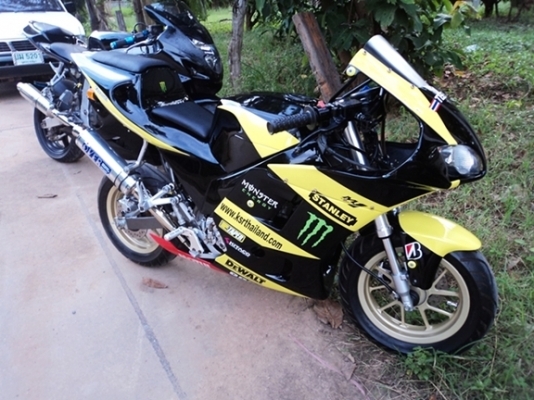 ขาย คุ้มสุดๆ KSR ปี53 ลาย5.5 แต่งGP รถใหม่กริ๊บวิ่ง8พันโล คุ้มๆ ไฟแนนท์ได้