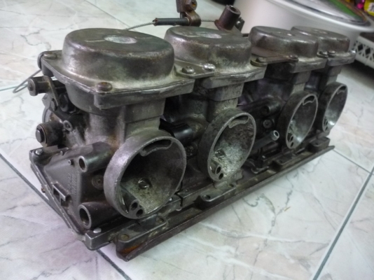 ขายคาร์บู yamaha FZ400 สภาพดี