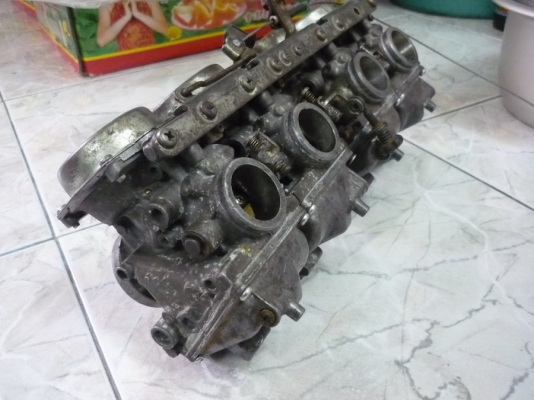 ขายคาร์บู yamaha FZ400 สภาพดี