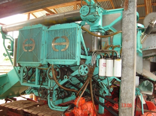 ขายรถเกี่ยวข้าวนิวเจริญตัวเดิน 12 ht