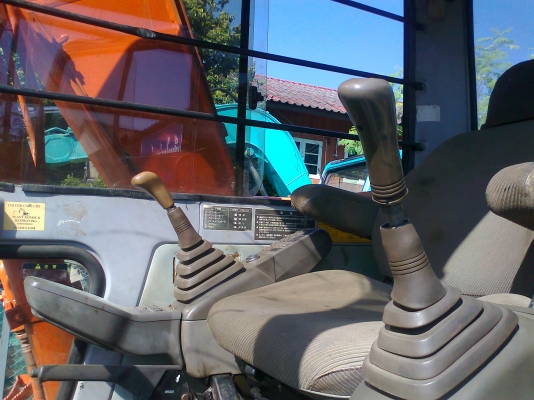 ขายด่วน!..รถแบคโฮ HITACHI EX 120-2 เก่าญีปุ่น.