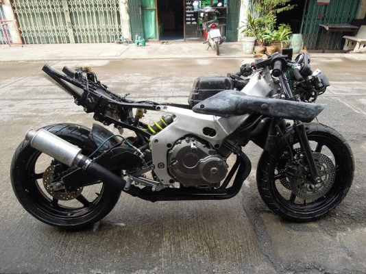 ขาย CBR250rr ปี92ทะเบียนแท้ พร้อมชุดโอน 28000บาท