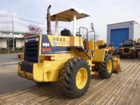 รถตักล้อยาง WA100-1 ซีเรียล 34XXX รถสภาพสวย ชั่วโมงน้อย เข้ามาถึงไทยเร็ว ๆ นี้ โทร.081-373-0559 รถตักล้อยาง WA100-1 ซีเรียล 34XXX รถสภาพสวย ชั่วโมงน้อย เข้ามาถึงไทยเร็ว ๆ นี้ โทร.081-373-0559