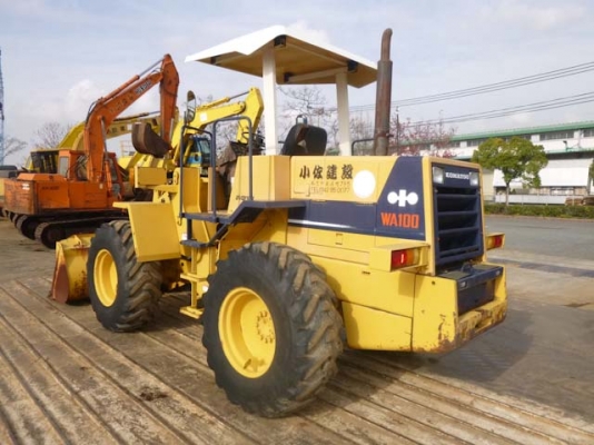 รถตักล้อยาง WA100-1 ซีเรียล 34XXX รถสภาพสวย ชั่วโมงน้อย เข้ามาถึงไทยเร็ว ๆ นี้ โทร.081-373-0559 รถตักล้อยาง WA100-1 ซีเรียล 34XXX รถสภาพสวย ชั่วโมงน้อย เข้ามาถึงไทยเร็ว ๆ นี้ โทร.081-373-0559