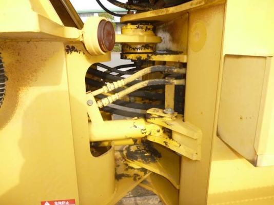 รถตักล้อยาง WA100-1 ซีเรียล 34XXX รถสภาพสวย ชั่วโมงน้อย เข้ามาถึงไทยเร็ว ๆ นี้ โทร.081-373-0559 รถตักล้อยาง WA100-1 ซีเรียล 34XXX รถสภาพสวย ชั่วโมงน้อย เข้ามาถึงไทยเร็ว ๆ นี้ โทร.081-373-0559