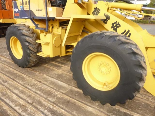 รถตักล้อยาง WA100-1 ซีเรียล 34XXX รถสภาพสวย ชั่วโมงน้อย เข้ามาถึงไทยเร็ว ๆ นี้ โทร.081-373-0559 รถตักล้อยาง WA100-1 ซีเรียล 34XXX รถสภาพสวย ชั่วโมงน้อย เข้ามาถึงไทยเร็ว ๆ นี้ โทร.081-373-0559