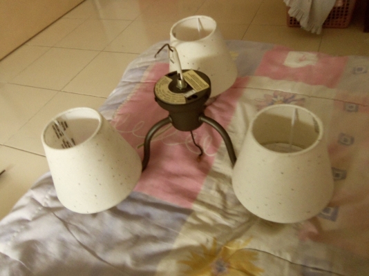 ขายโคมไฟสวยๆๆราคา 480 พร้อมส่ง EMS ครับ