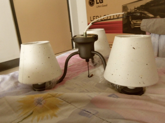 ขายโคมไฟสวยๆๆราคา 480 พร้อมส่ง EMS ครับ