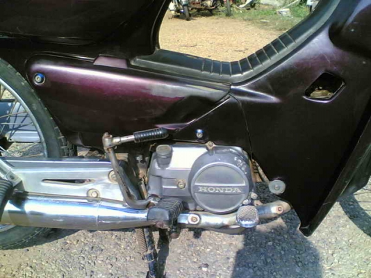 ขายดรีม C100(ม่วง)เล่มทะเบียนพร้อมชุดโอนรถเดิมๆ เครื่องพอใช้ ทะเบียนขาดปี 49 ขาย 8900 บาท