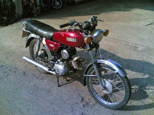 ขายยามาฮ่า DX100 Noเล่มออกใบซื้อขายให้ รถเดิมๆพร้อมใช้เครื่องดีอะไหร่เกือบครบ ขาย 6500 บาท