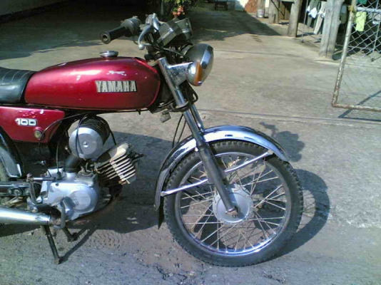 ขายยามาฮ่า DX100 Noเล่มออกใบซื้อขายให้ รถเดิมๆพร้อมใช้เครื่องดีอะไหร่เกือบครบ ขาย 6500 บาท