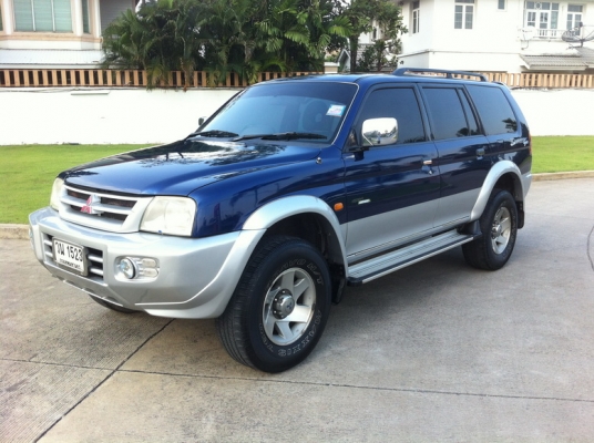 ขายรถบ้านมือเดียว G-WAGON ออโต้ 4WD สวยๆ ขายรถบ้านมือเดียว G-WAGON ออโต้ 4WD สวยๆ