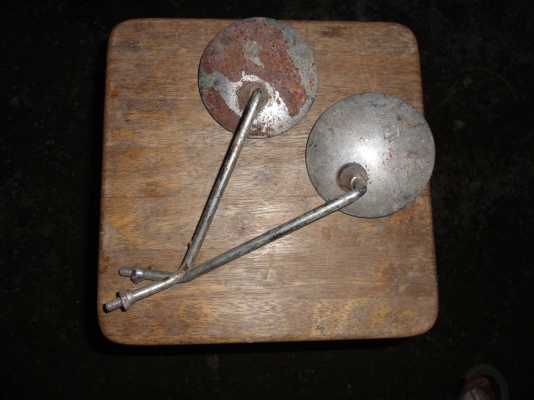 ขายกระจก K-125/A-100  1 คู่  สนใจ โทร.081-005-8785