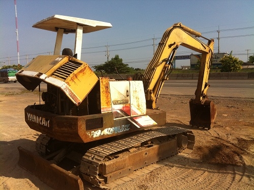 ขาย รถแบคโฮ YANMAR YB451UZ( PC45 )มีเทอโบ ชมVDOการทำงานได้ครับ นำเข้าจากญิ่ปุ่น ติดต่อ 089-8368497 ขาย รถแบคโฮ YANMAR YB451UZ( PC45 )มีเทอโบ ชมVDOการทำงานได้ครับ นำเข้าจากญิ่ปุ่น ติดต่อ 089-8368497