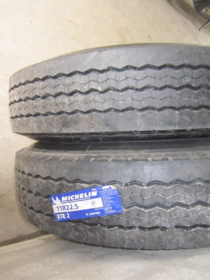 ขายกะทะล้อ 10ล้อ TOPY สภาพใหม่ 11R22.5 ติดรถออกห้าง ขาย 2000