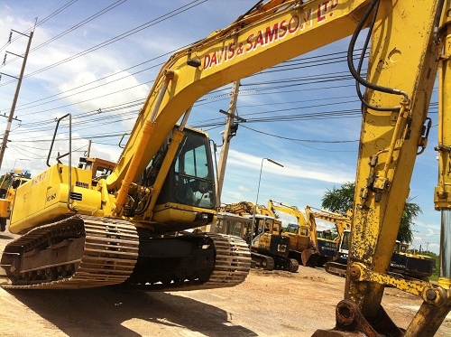 ขายรถแบคโฮ KOMATSU PC160-6K รถปี2001 นำเข้าจากญิ่ปุ่น ชมVDOการทำงานได้ครับ ติดต่อ 089-8368497