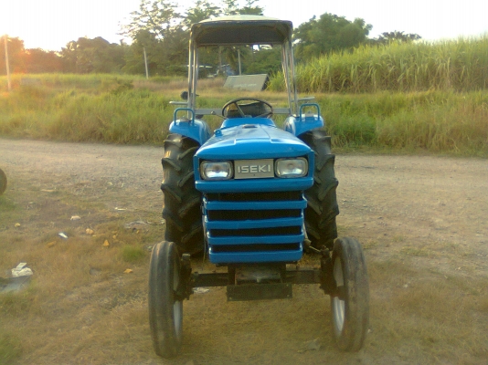 ISEKI 28 แรง  3 สูบ เทอร์โบ สภาพดีพร้อมใช้งาน มีผ้าน 5 สนใจคิดต่อ 089-9638932