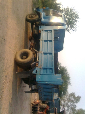 รถดั๊ม  ISUZU  6BB1 กระจกไฟฟ้า  มีแอร์