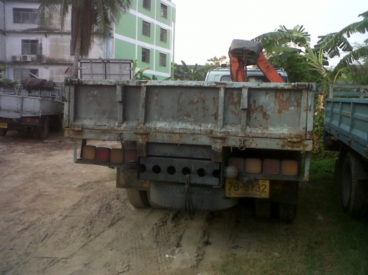 ขายรถ6ล้อติดเครนพับพร้อมใช้งาน