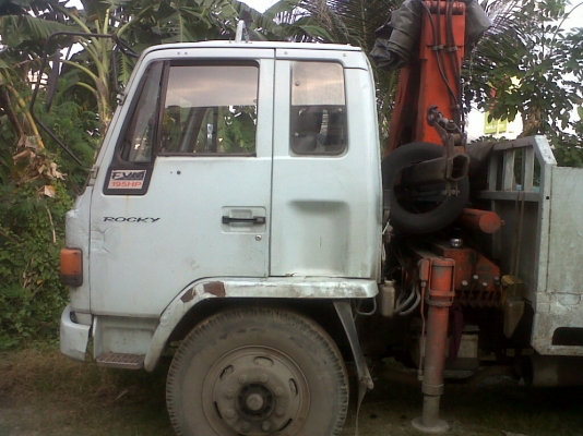 ขายรถ6ล้อติดเครนพับพร้อมใช้งาน