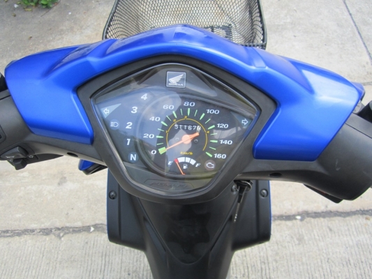 ขายด่วนwave110iปี52หัวฉีดรถบ้านเครื่องดีวทะเบียนพร้อมโอน