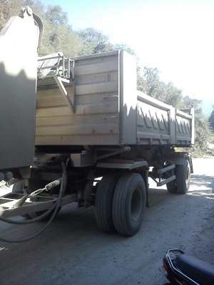 รถฮีโน่ 10 ล้อดั๊ม 320 แรงม้า ปี 47  ( ขาย 5 พ่วง )   สนใจติดต่อ 081 - 6079515