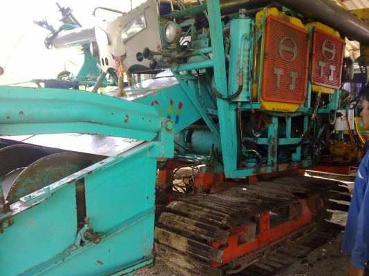 ขายรถเกี่ยวข้าวไทยเจริญแท้สภาพเดิมๆทั้งคัน พร้อมใช้งาน ราคาคุยกันได้