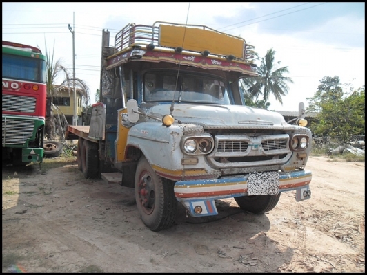 สิบล้อหัวยาว ท้ายลาก สภาพดีน่าใช้ ราคาจิ๊บๆ