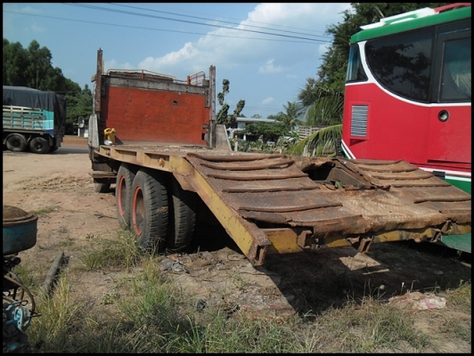 สิบล้อหัวยาว ท้ายลาก สภาพดีน่าใช้ ราคาจิ๊บๆ