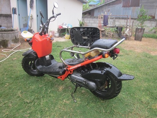 ขายแลก Honda zoomer 50 cc  สภาพดี มีของแต่ง 25,900 ต่อรองได้