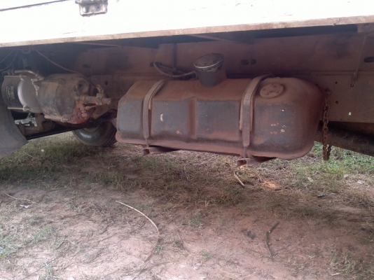 ขายถูกครับ HINO KM 310 เครื่อง 6 สูบ 90 แรง ขายถูกครับ HINO KM 310 เครื่อง 6 สูบ 90 แรง