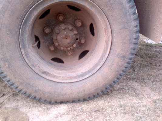 ขายถูกครับ HINO KM 310 เครื่อง 6 สูบ 90 แรง ขายถูกครับ HINO KM 310 เครื่อง 6 สูบ 90 แรง