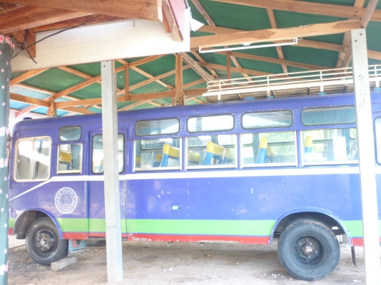 ขายถูกๆๆ รถรับส่งนักเรียน