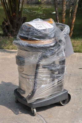 ขายเครื่องดูดฝุ่น สวยเดิมจากนอก มี2ตัว(เปิดตู้มา) 50ลิตร/100ลิตร ขายถูก