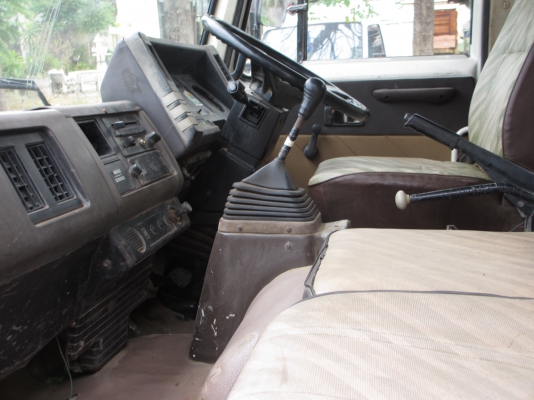 รายละเอียด ROCKY 10ล้อ 2 เพลา 175แรงมีเกียร์ฝาก และ สโลวกลาง 6BG1 รถห้างแท้ ใส่กระบะดั้มได้เลย รายละเอียด ROCKY 10ล้อ 2 เพลา 175แรงมีเกียร์ฝาก และ สโลวกลาง 6BG1 รถห้างแท้ ใส่กระบะดั้มได้เลย