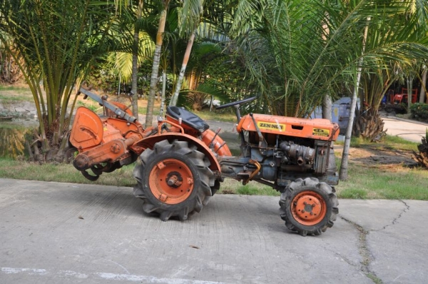 ขายรถไถ ZEN ZB5000เข้าร่องได้ ขับ4ล้อ สวยเดิมจากญี่ปุ่นยังไม่เคยใช้ในไทย ราคาเร้าใจ
