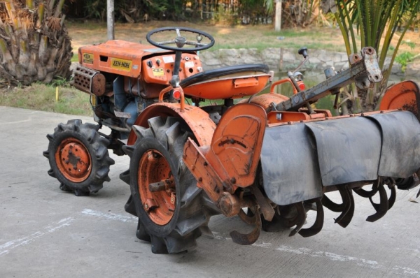 ขายรถไถ ZEN ZB5000เข้าร่องได้ ขับ4ล้อ สวยเดิมจากญี่ปุ่นยังไม่เคยใช้ในไทย ราคาเร้าใจ