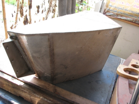 ถังน้ำมันแสตนเลส