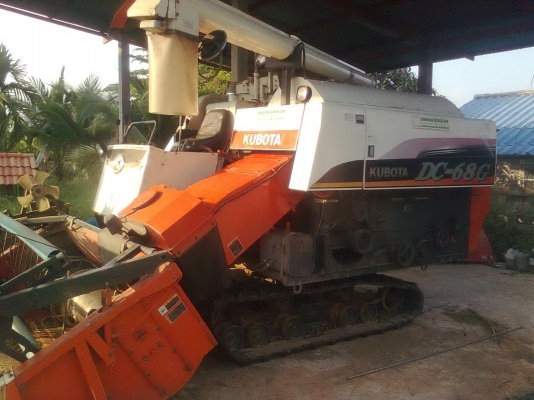 ขายรถเกี่ยวข้าว KUBOTA DC-68G รถสวย พร้อมใช้งาน ถูกๆ เอาไปเลย