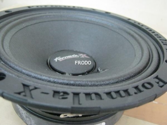 ขายเสียงกลาง6.5formula x ตัว688 2คู่ ของใหม่คับ