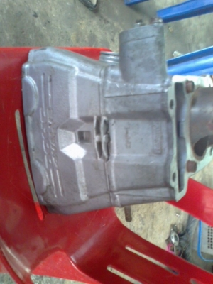 ++-ขายเสื้อฝาcbr กับเครื่องเว็บ100กับ125 แล้วก็ท่อสูตกากๆไว้ใส่เล่นครับผม++++++